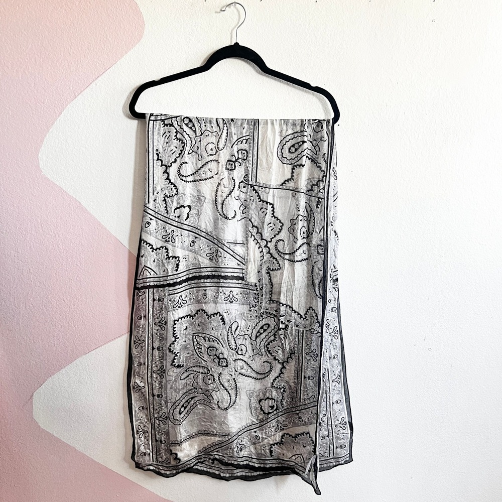 100% Silk Paisley Scarf by Bonnie Black White Quite Luxury Classic - Picture 2 of 5